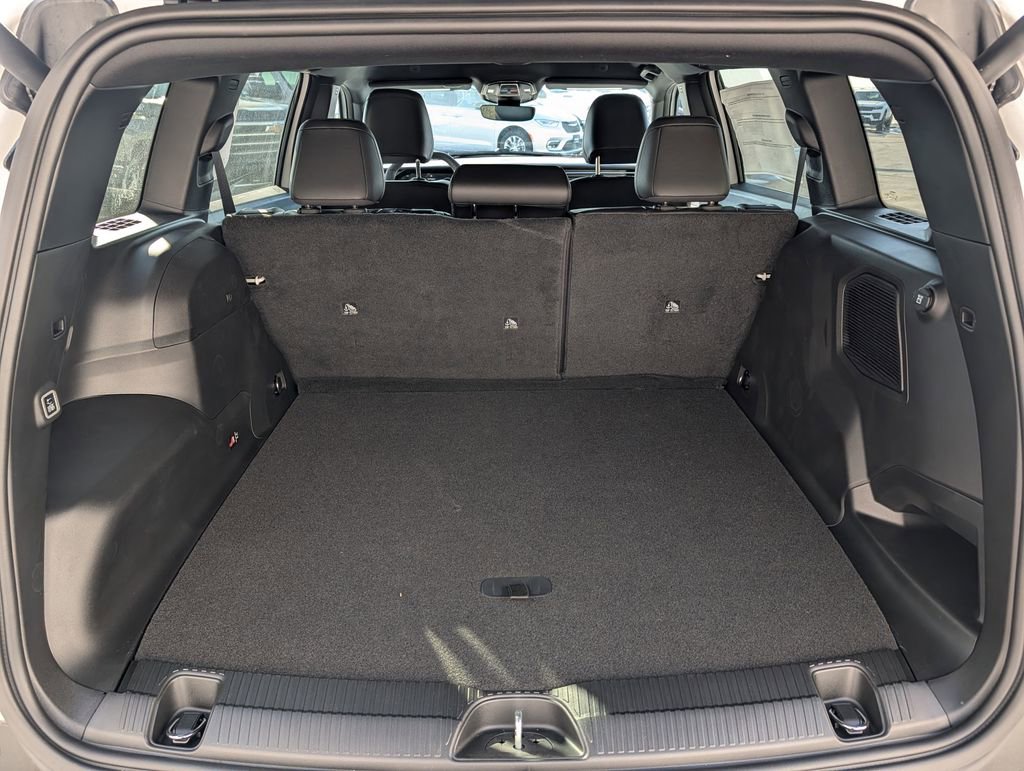 New 2026 Jeep Cherokee Limited image 8