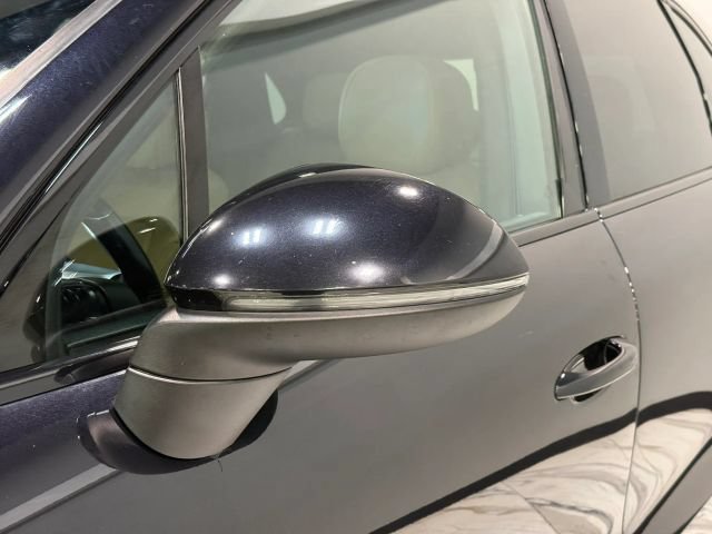 Used 2019 Porsche Cayenne AWD/4WD image 10