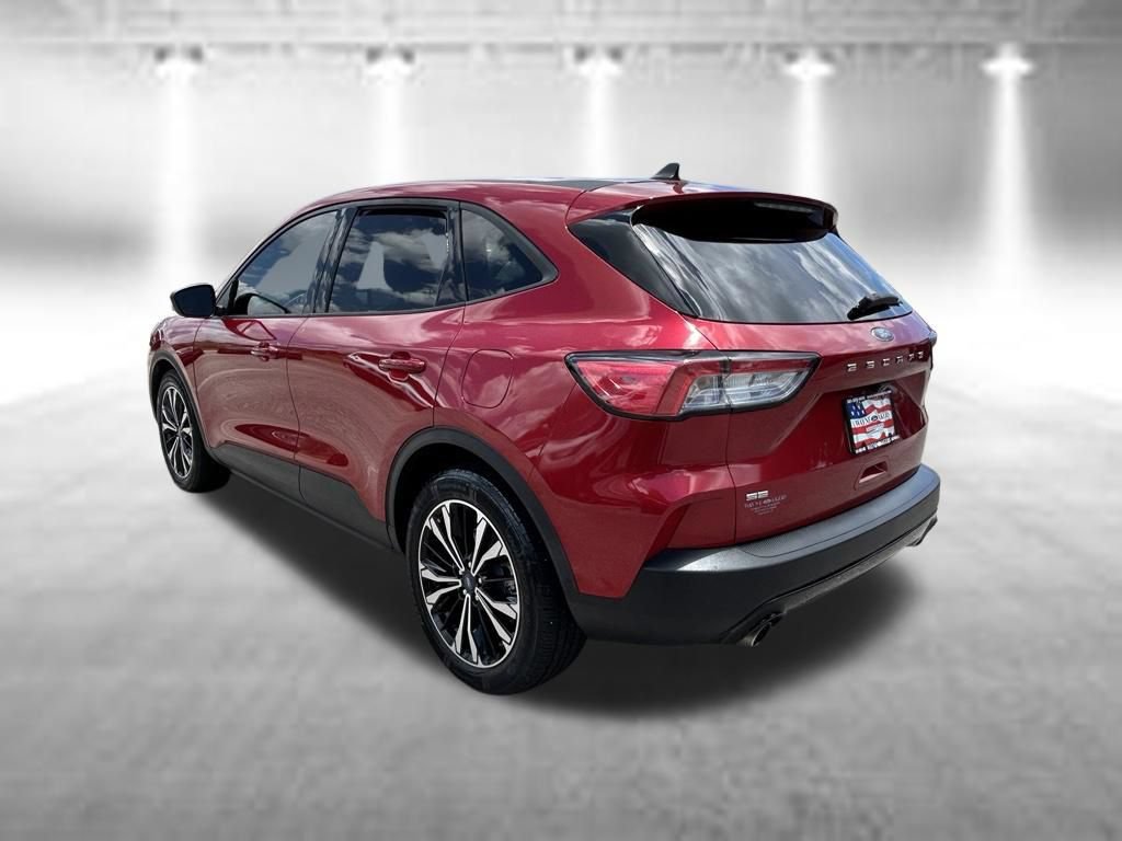 Used 2021 Ford Escape SE w/ SE Sport Appearance Package FWD image 7