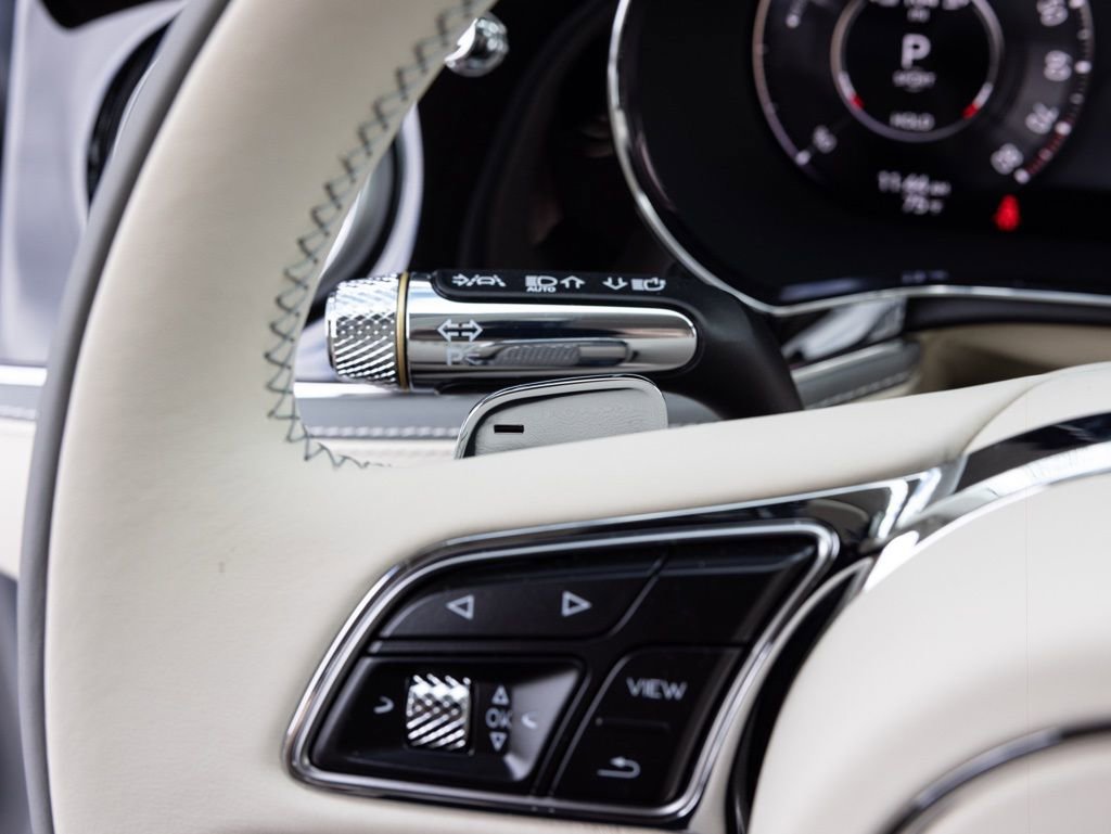 New 2026 Bentley Flying Spur Plug-In Hybrid AWD/4WD image 42