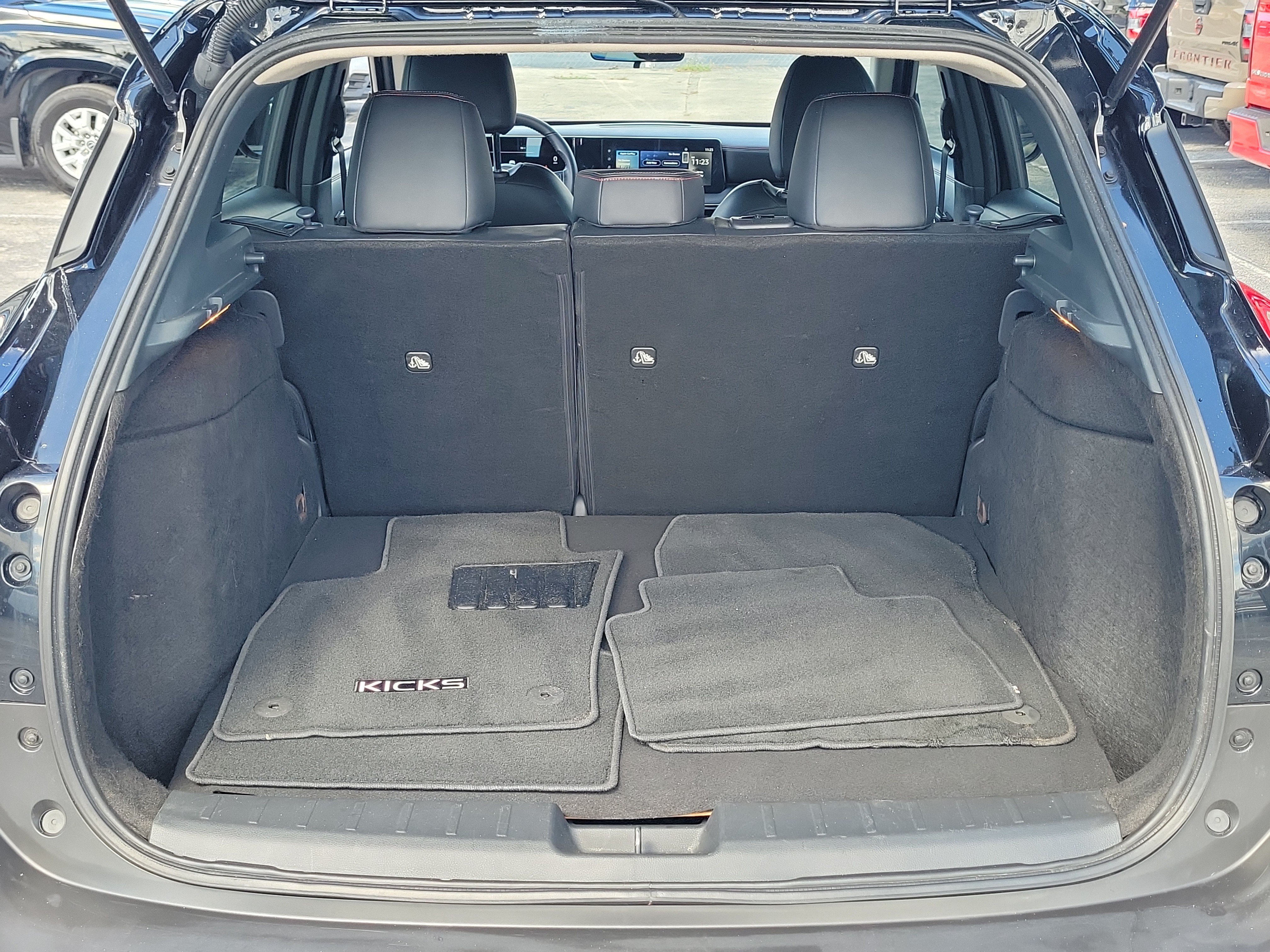 Certified 2025 Nissan Kicks SR AWD/4WD image 6