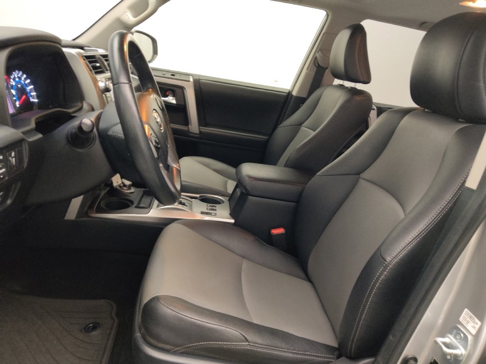 Used 2015 Toyota 4Runner SR5 Premium AWD/4WD image 17