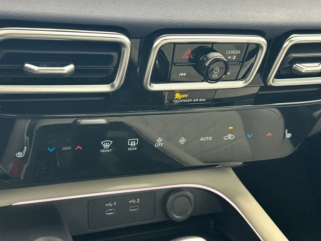 New 2026 Nissan Sentra SL w/ Floor Mat Package FWD image 18