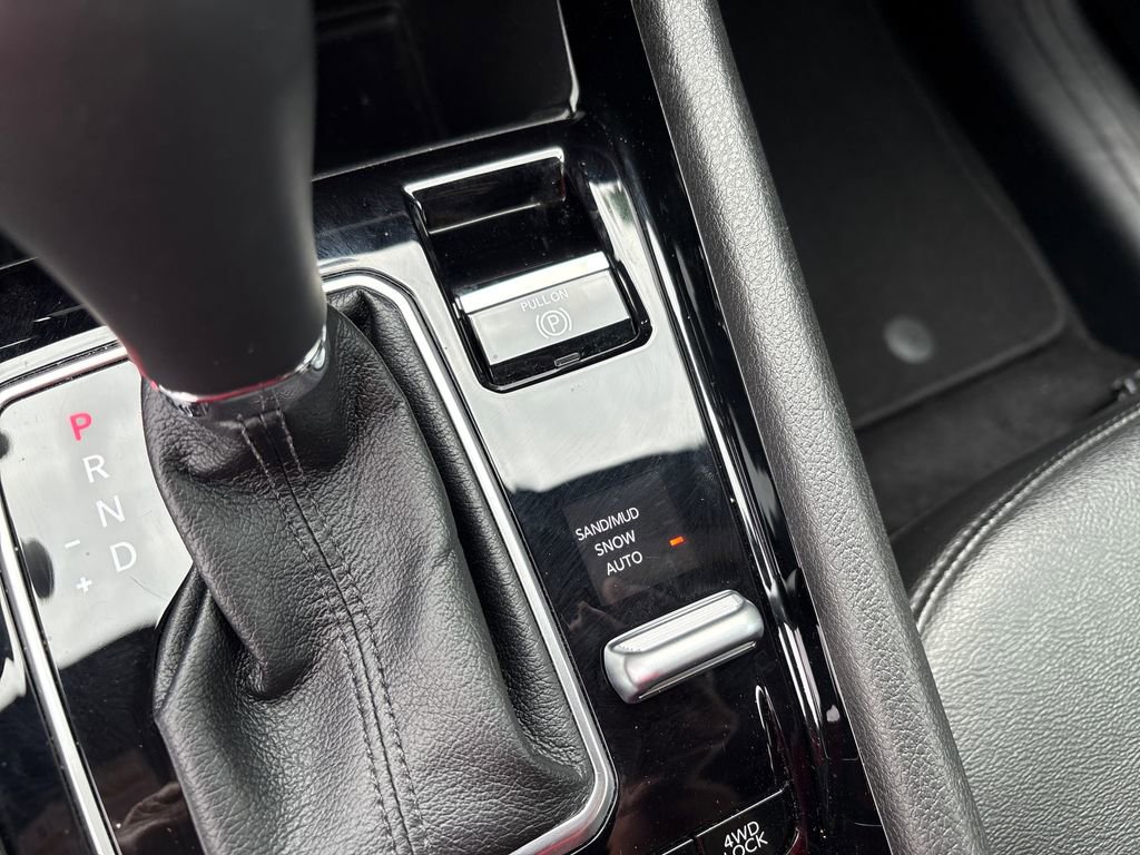 Used 2026 Jeep Compass Limited AWD/4WD image 19