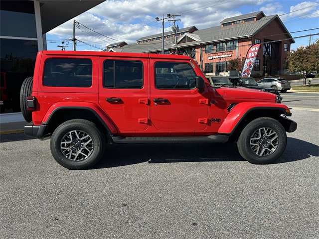 New 2026 Jeep Wrangler Sahara image 33