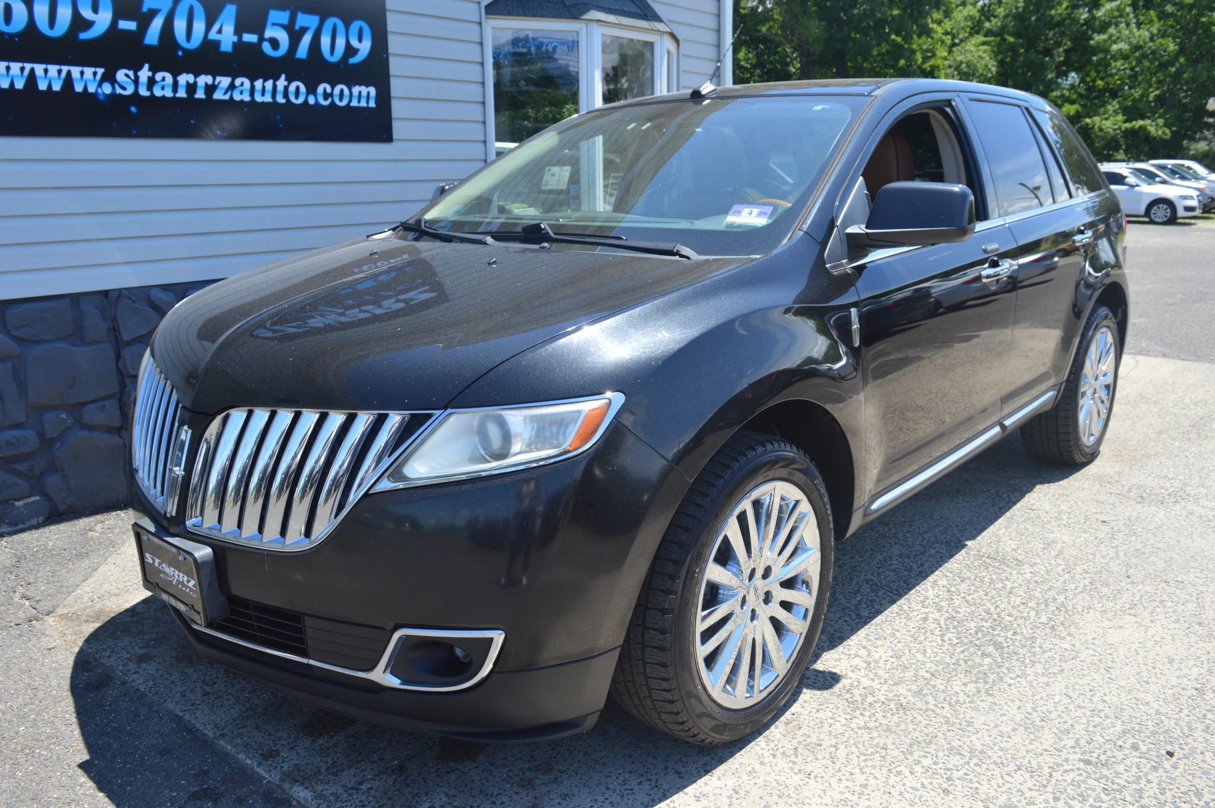 Used 2011 Lincoln MKX AWD w/ 102A Rapid Spec Order Code image 1
