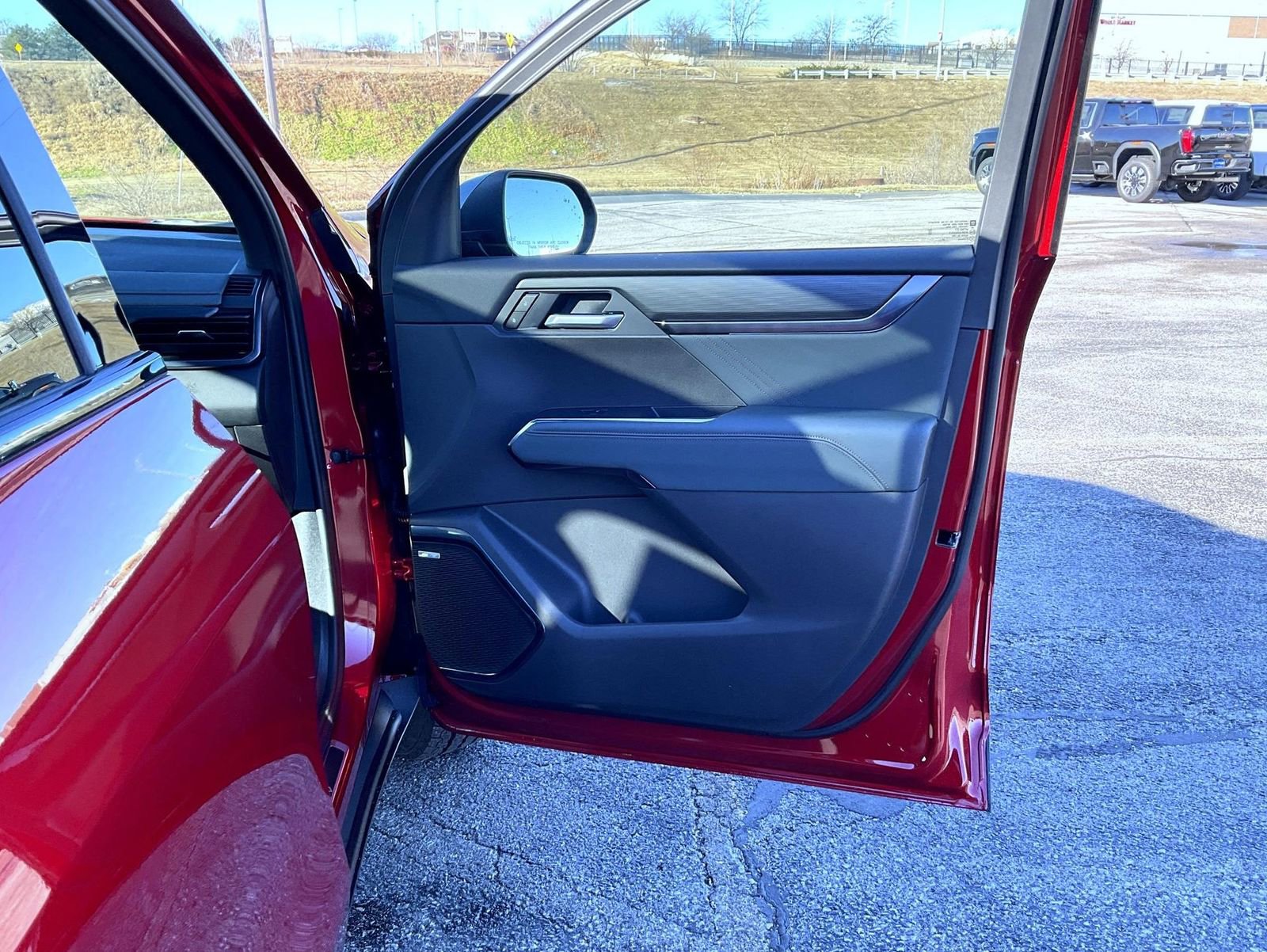 New 2026 GMC Acadia AT4 w/ Luxury Package image 16