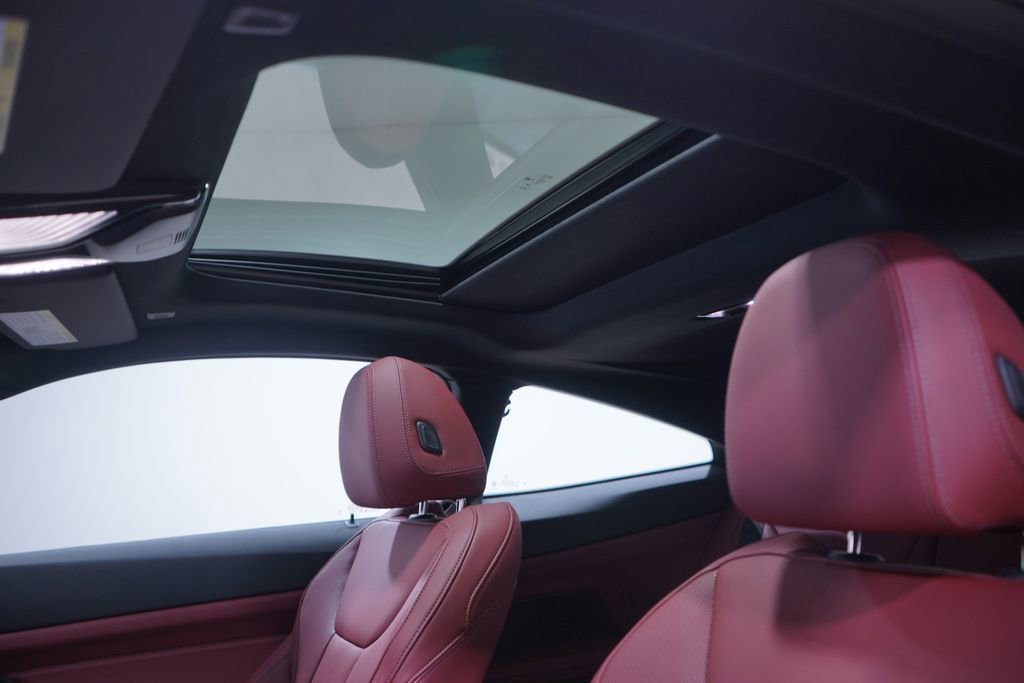 Used 2026 BMW 430i Coupe w/ M Sport Package image 8