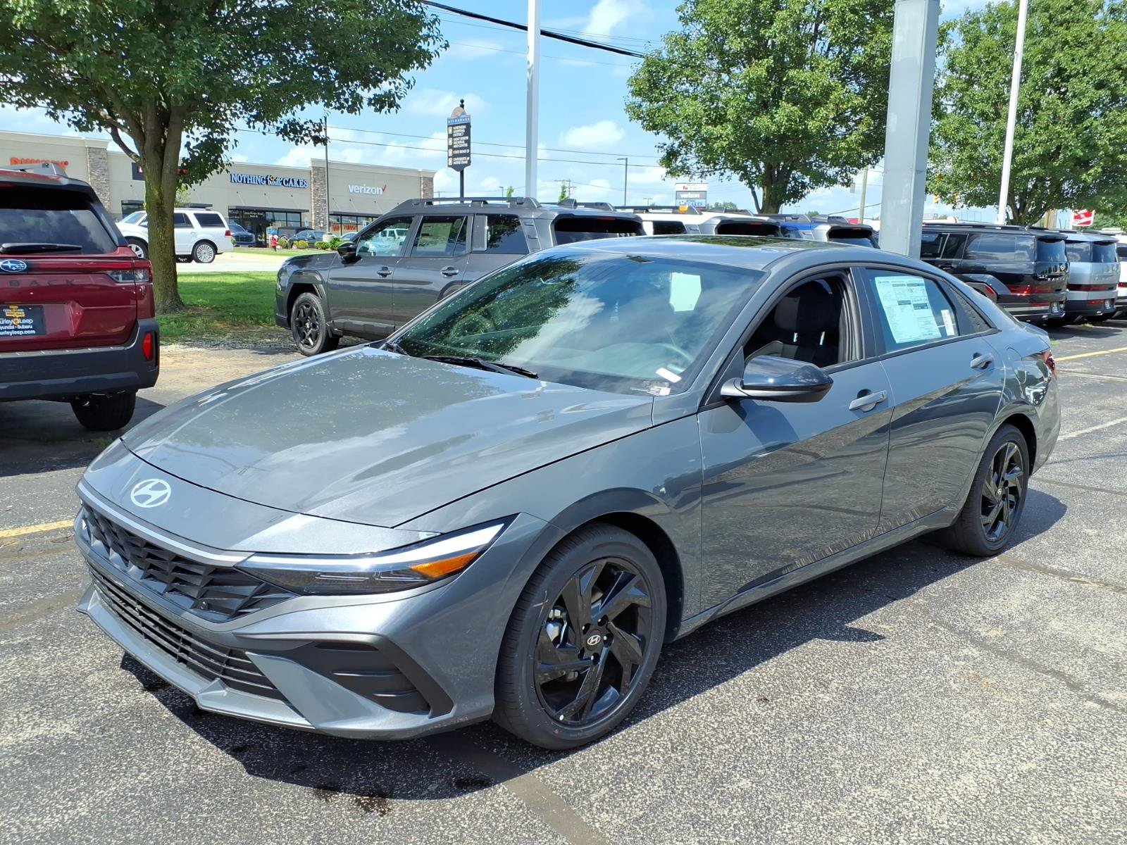 New 2026 Hyundai Elantra SEL Sport FWD image 3