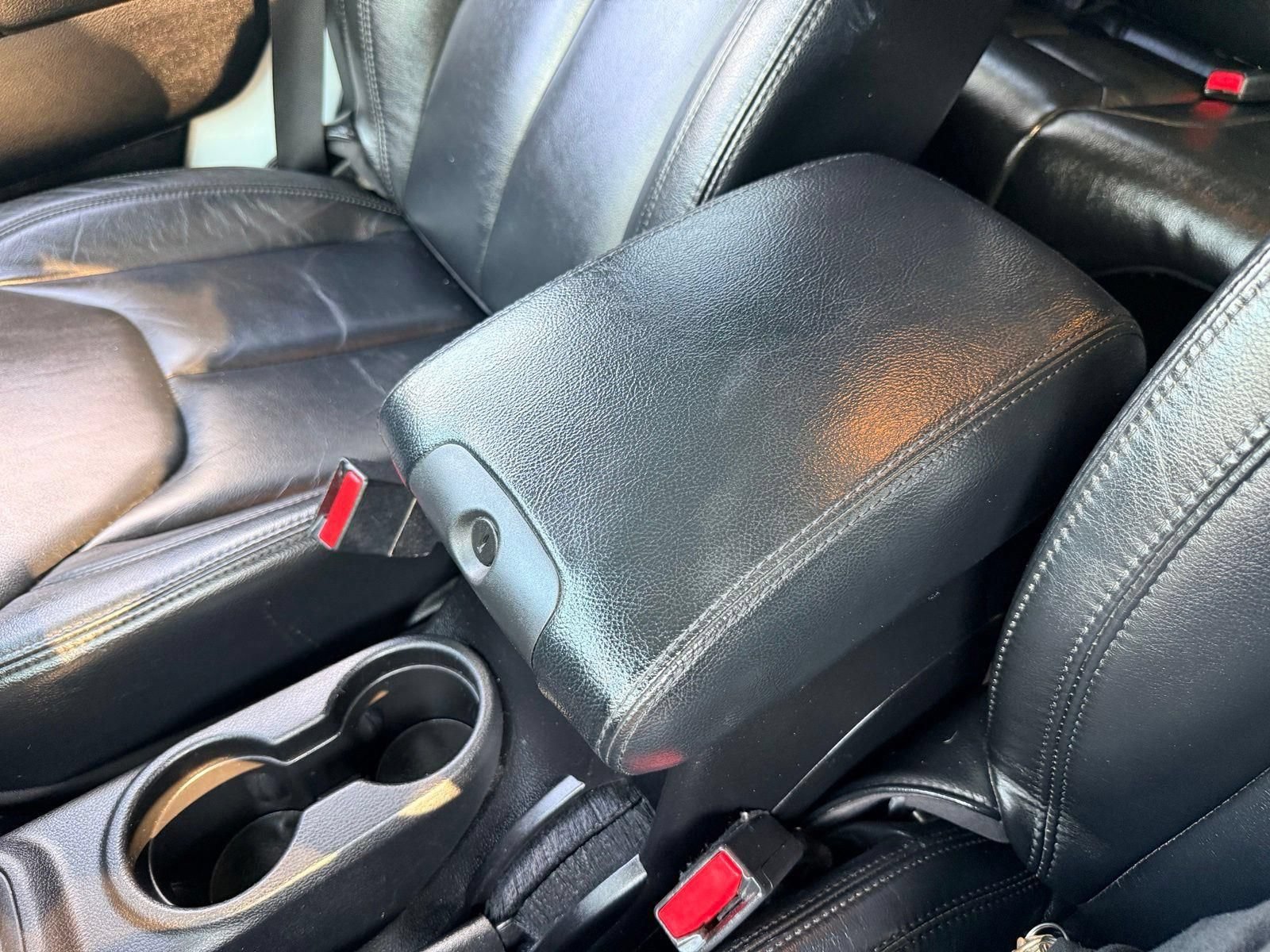Used 2013 Jeep Wrangler Unlimited Sahara AWD/4WD image 43
