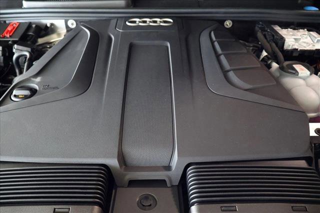 New 2026 Audi Q7 2.0T Premium image 18