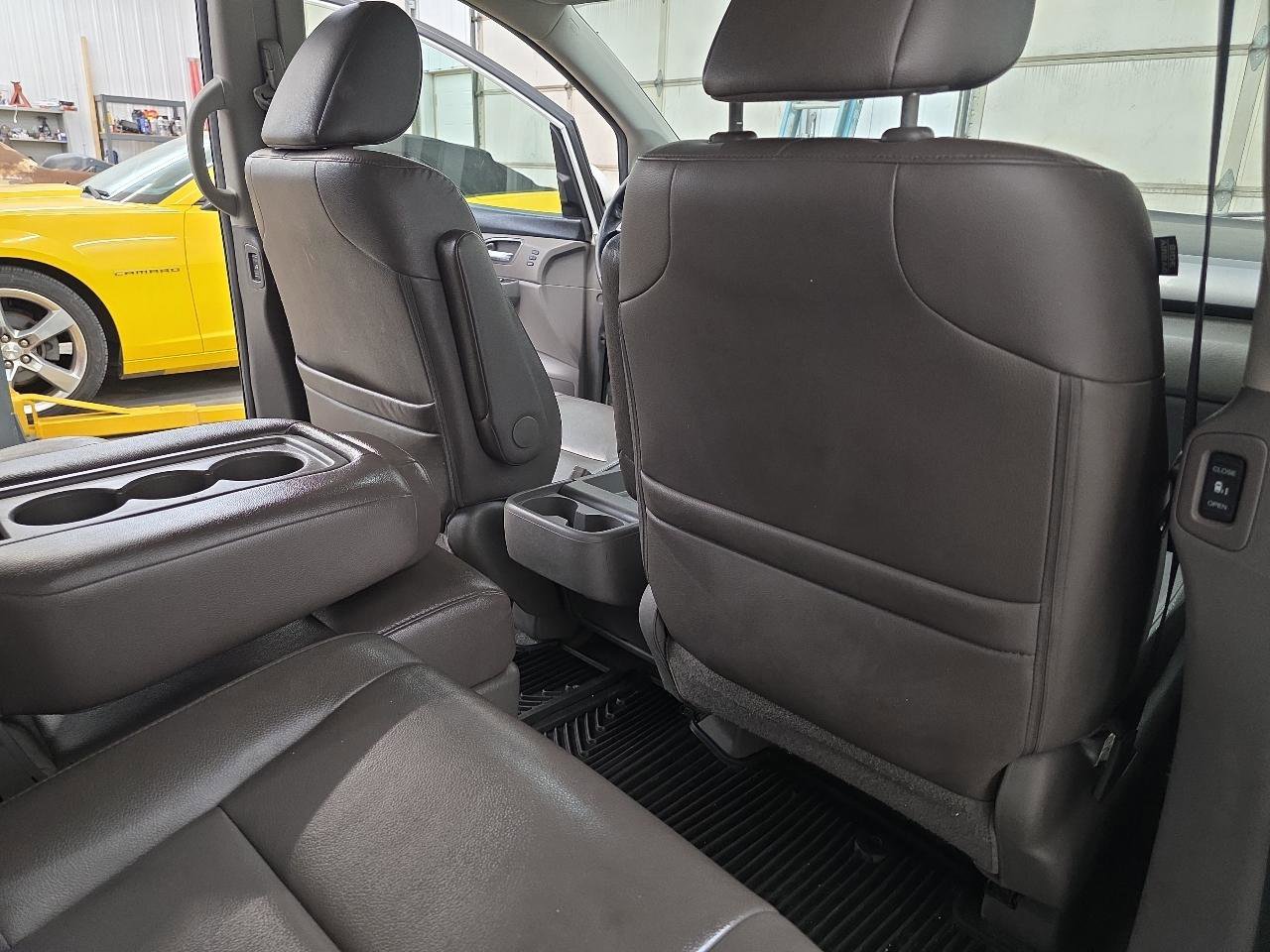 Used 2014 Honda Odyssey Touring image 38