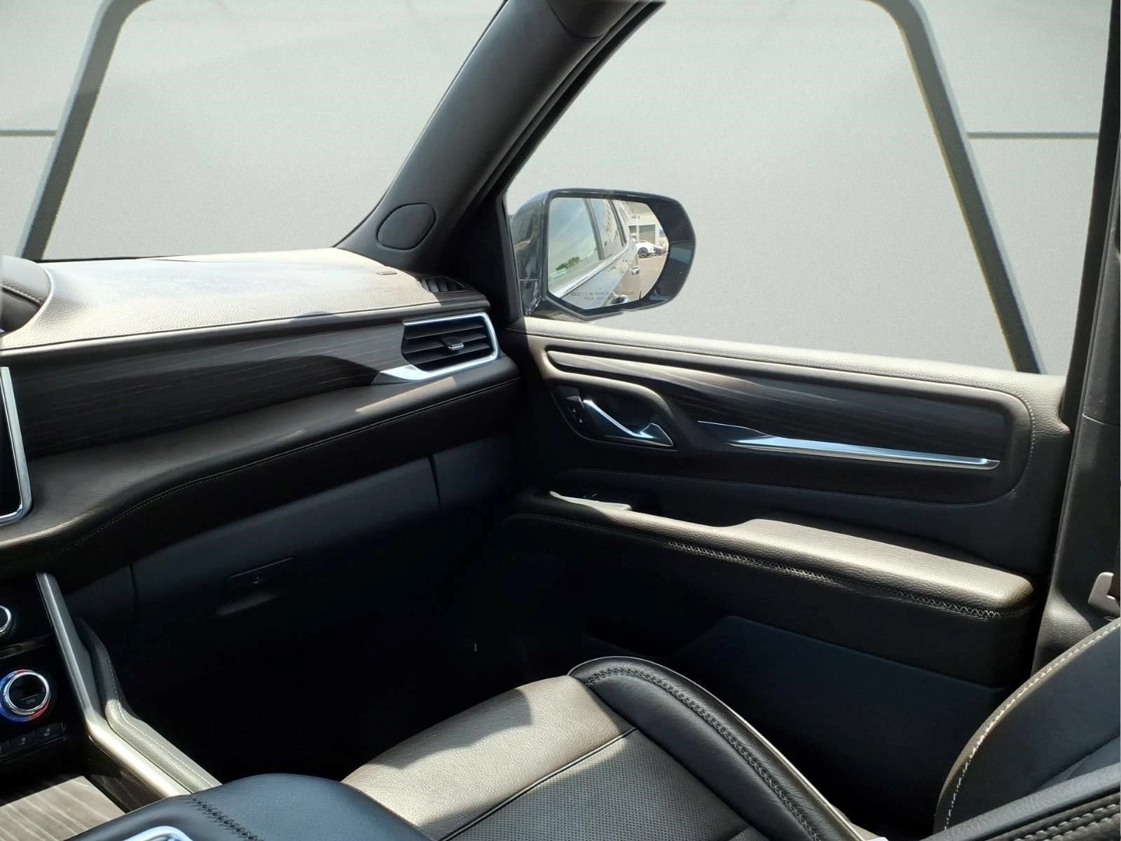 Certified 2021 GMC Yukon Denali AWD/4WD image 15