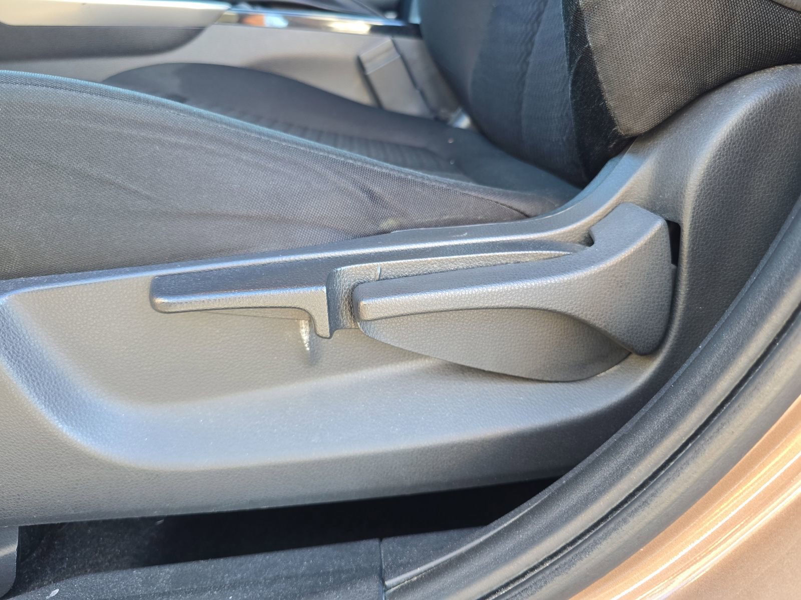 Used 2019 Mitsubishi Eclipse Cross ES image 16