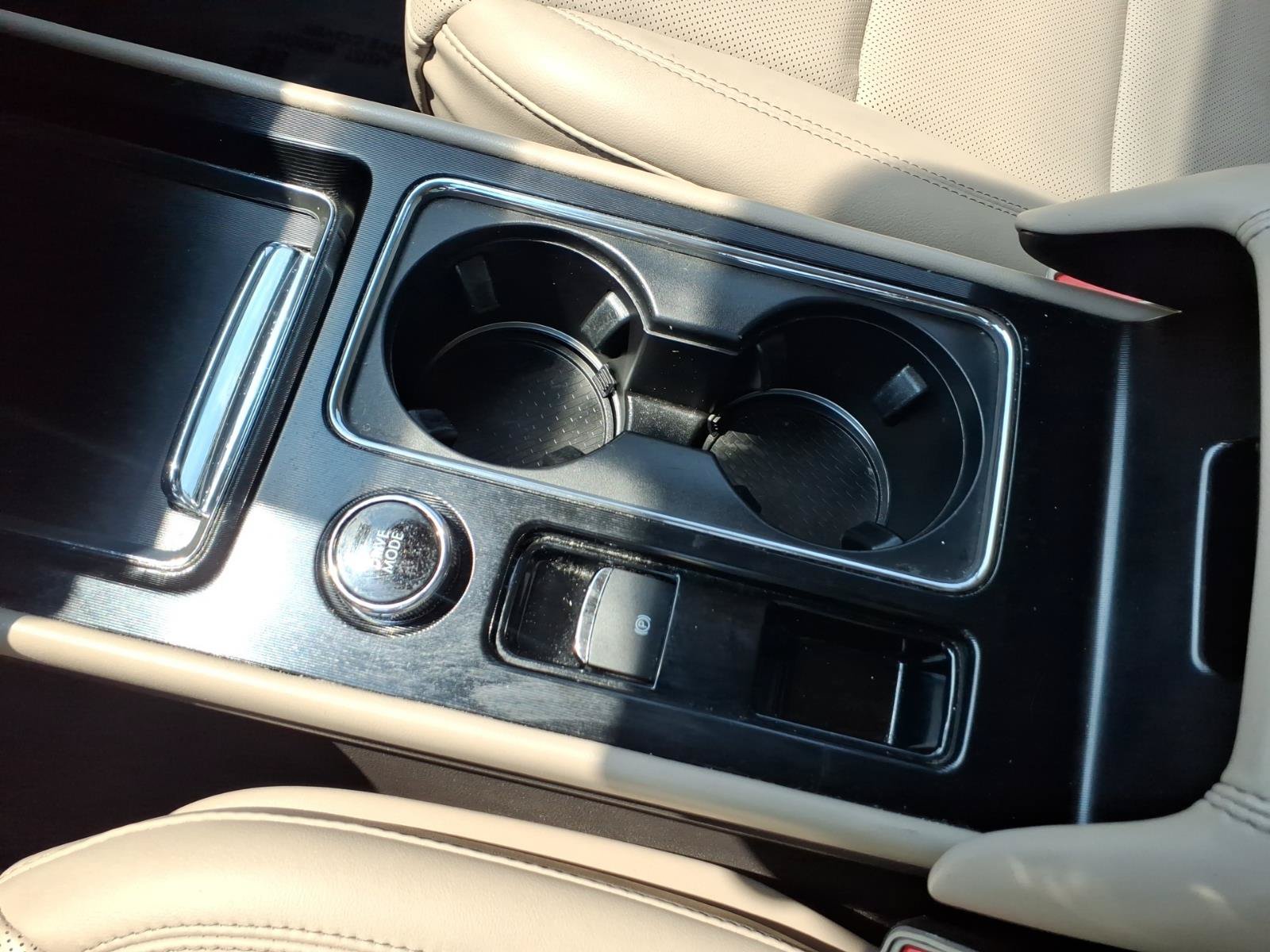 Certified 2022 Lincoln Corsair AWD w/ Equipment Group 101A image 19
