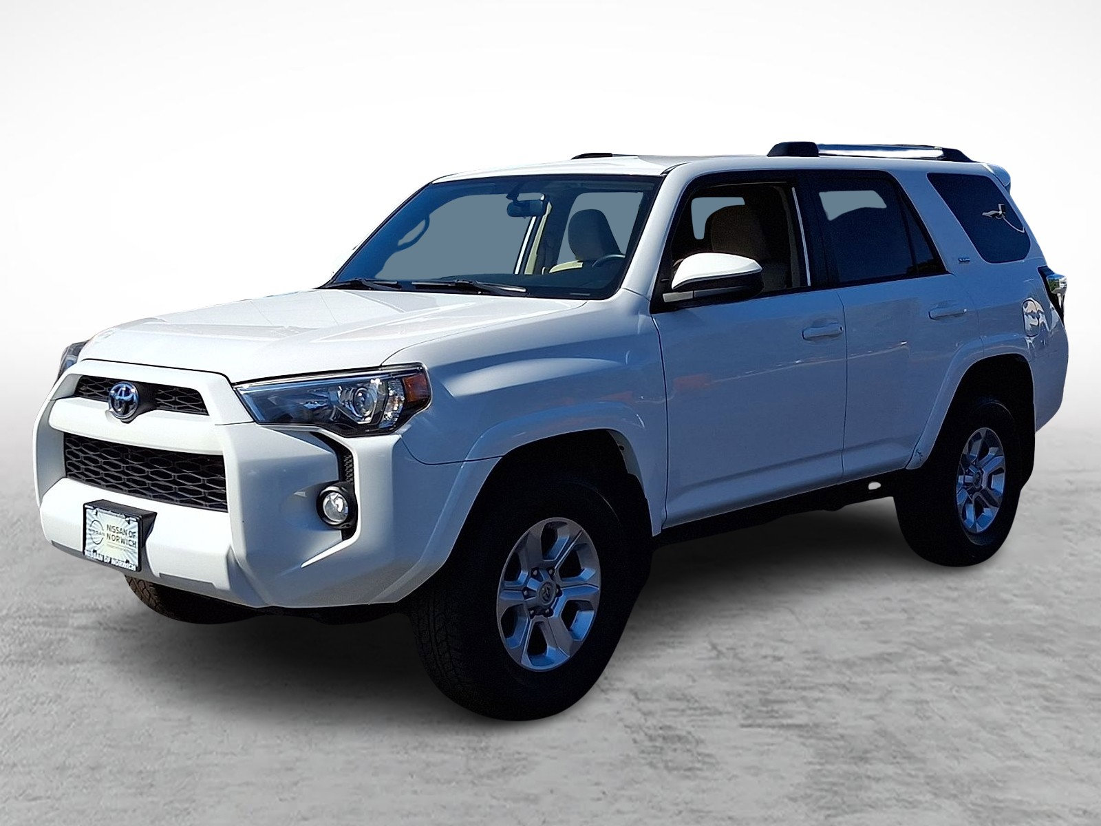 Used 2019 Toyota 4Runner SR5 image 3