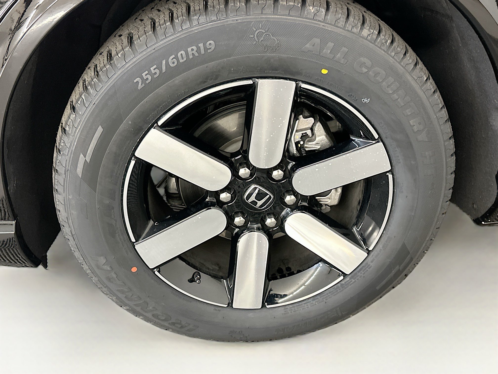Used 2025 Honda Prologue Touring image 11