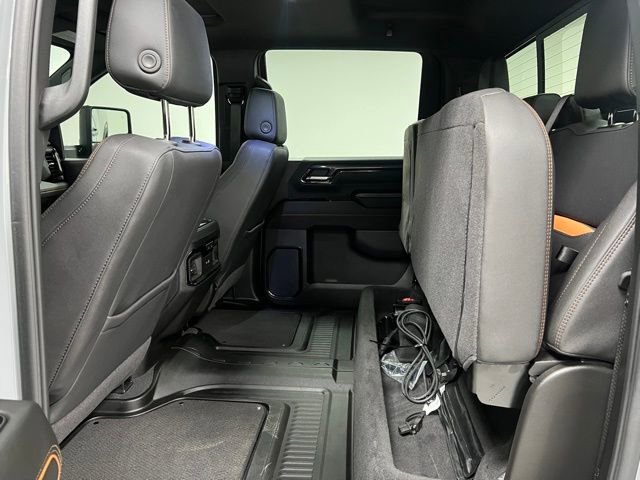 Used 2025 GMC Sierra 3500 AT4 w/ AT4 Premium Plus Package image 45