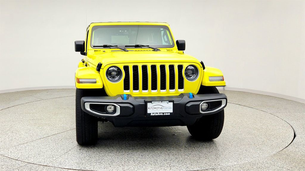 Used 2023 Jeep Wrangler Unlimited Sahara w/ Cold Weather Group AWD/4WD image 2