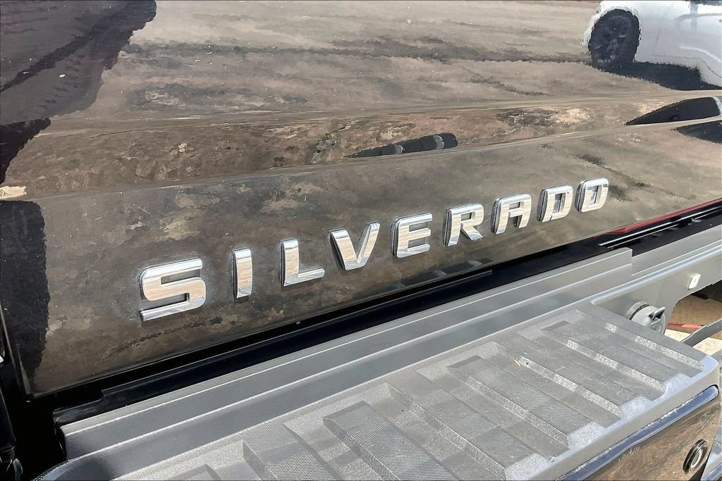Used 2016 Chevrolet Silverado 3500 High Country w/ Duramax Plus Package AWD/4WD image 32
