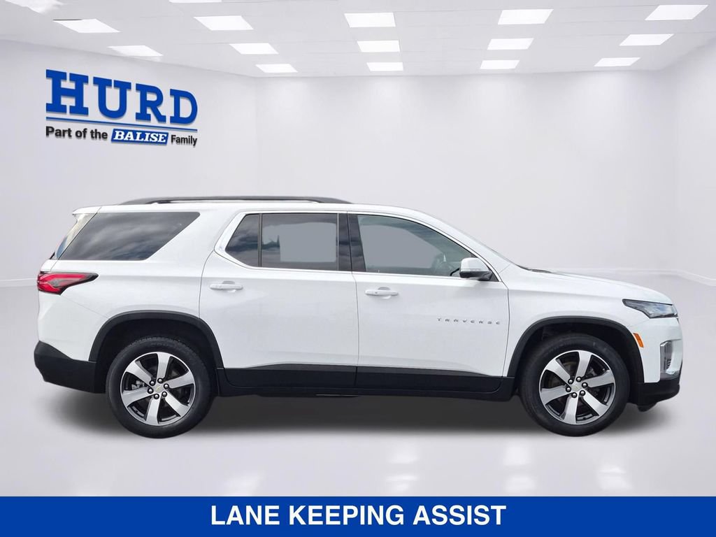 Used 2023 Chevrolet Traverse LT w/ LT Premium Package AWD/4WD image 2