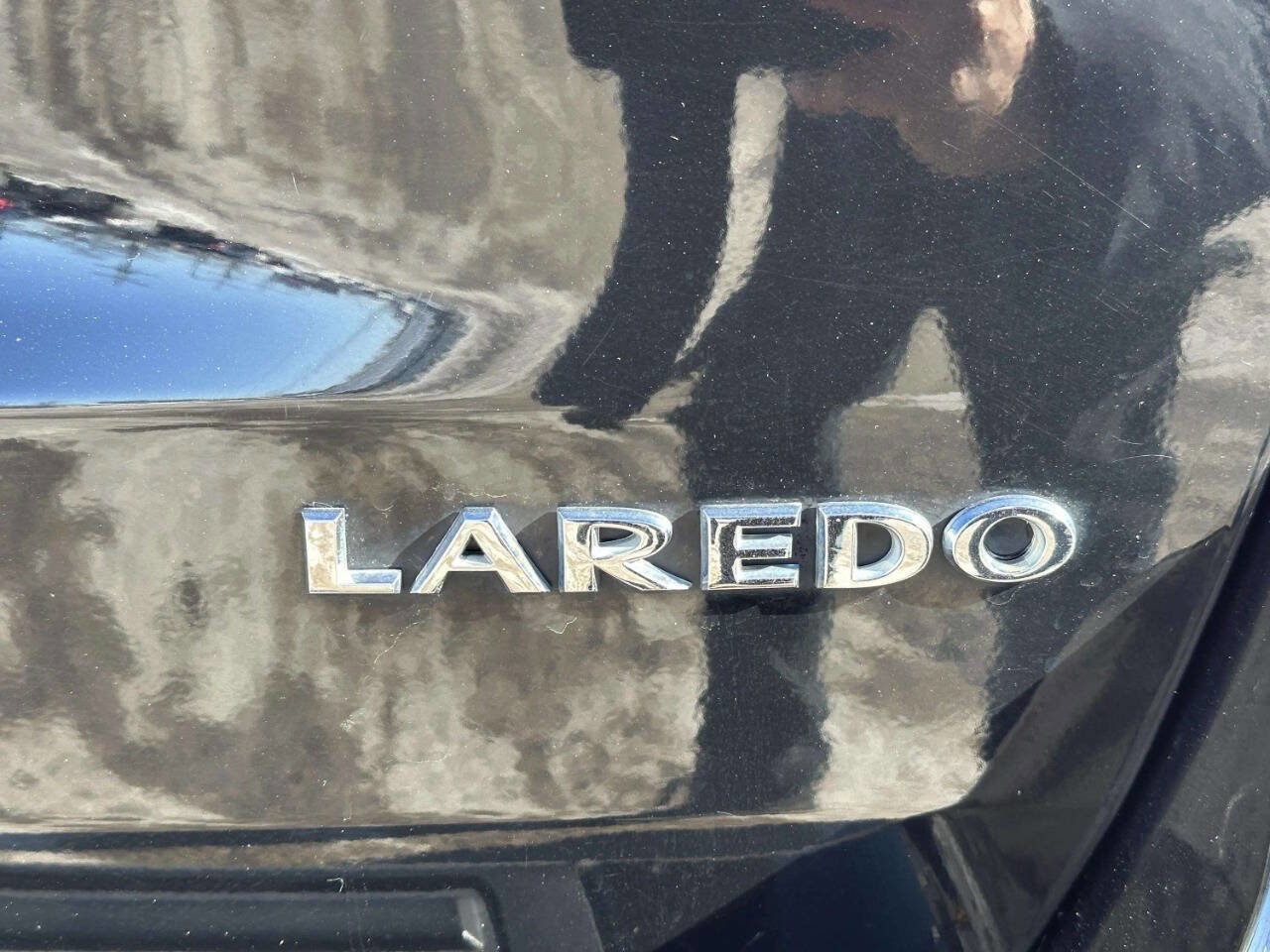 Used 2018 Jeep Grand Cherokee Laredo image 14