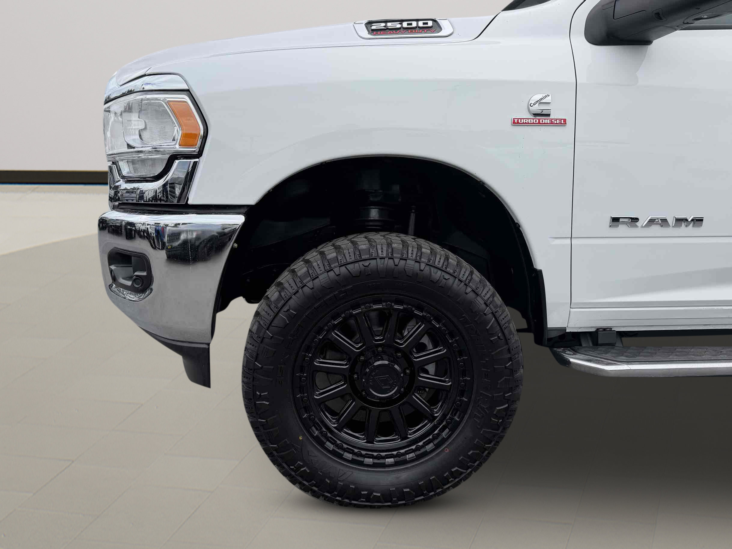 Used 2024 RAM 2500 Big Horn w/ Off Road Package AWD/4WD image 23