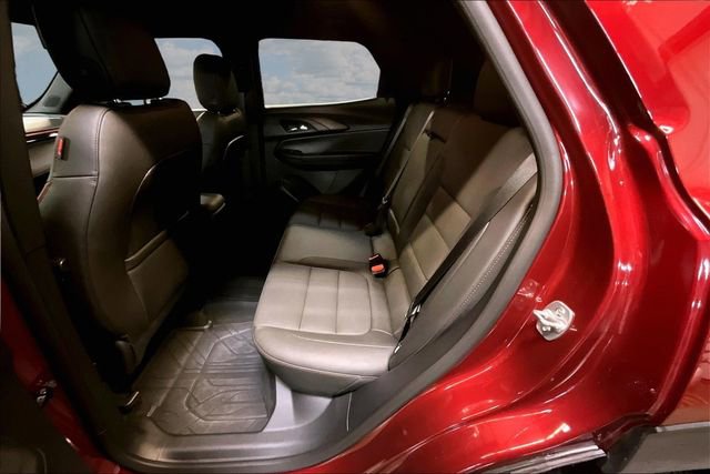 Used 2025 Chevrolet TrailBlazer RS w/ Convenience Package image 22