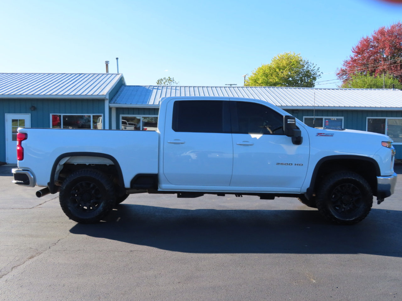 Used 2021 Chevrolet Silverado 2500 LT w/ Z71 Off-Road Package image 7