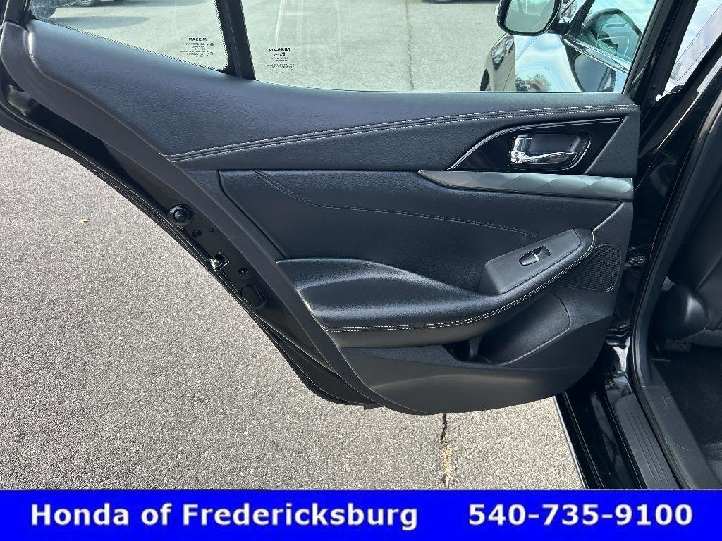 Used 2020 Nissan Maxima 3.5 SV w/ Floor Mat Group image 11