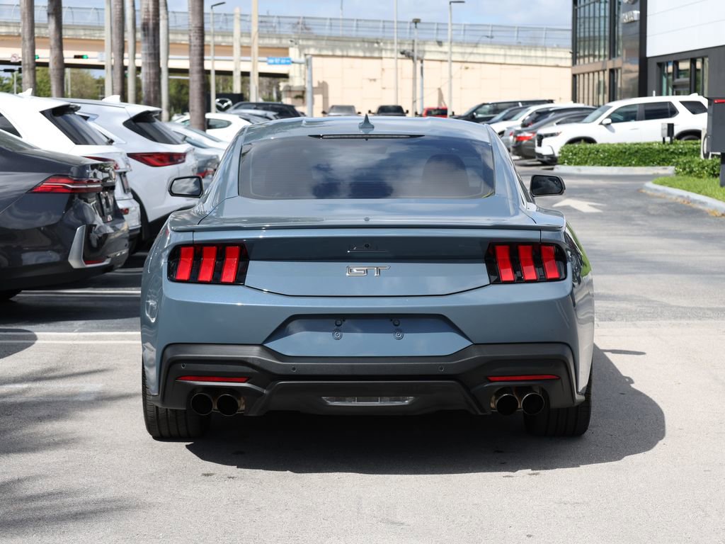 Used 2025 Ford Mustang GT Premium image 6