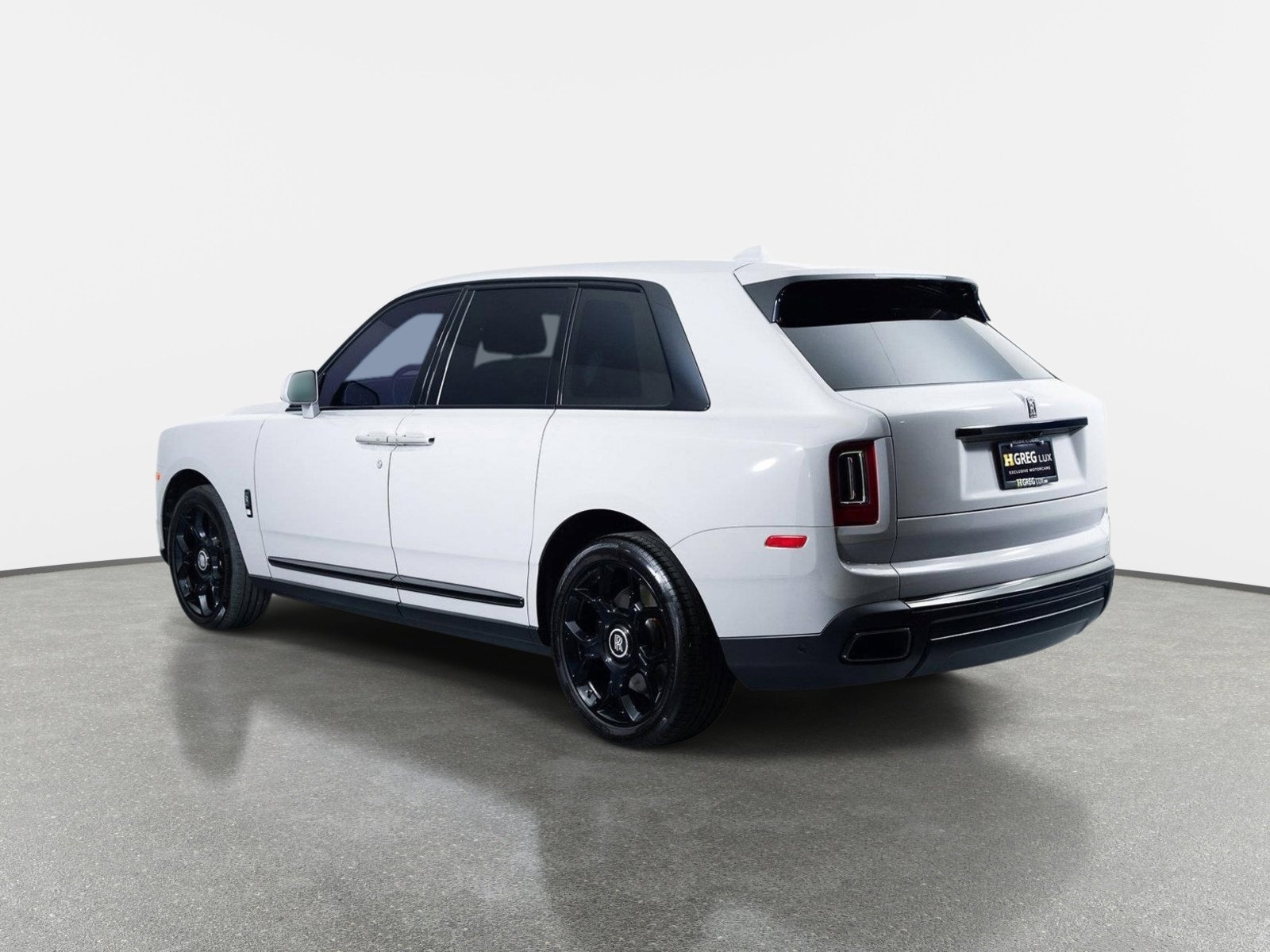 Used 2024 Rolls-Royce Cullinan Black Badge AWD/4WD image 16