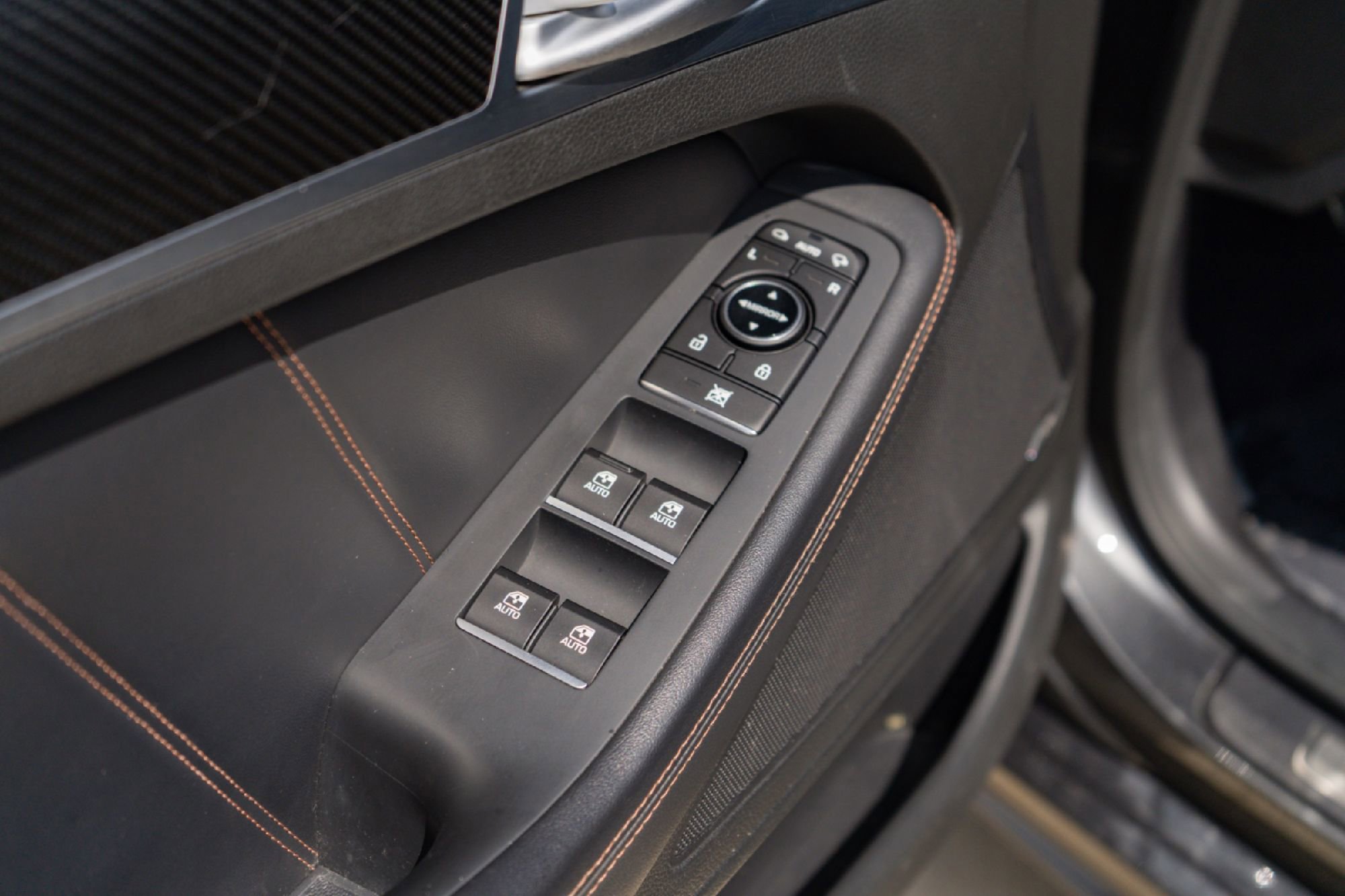 Used 2022 Genesis GV80 3.5T AWD/4WD image 21