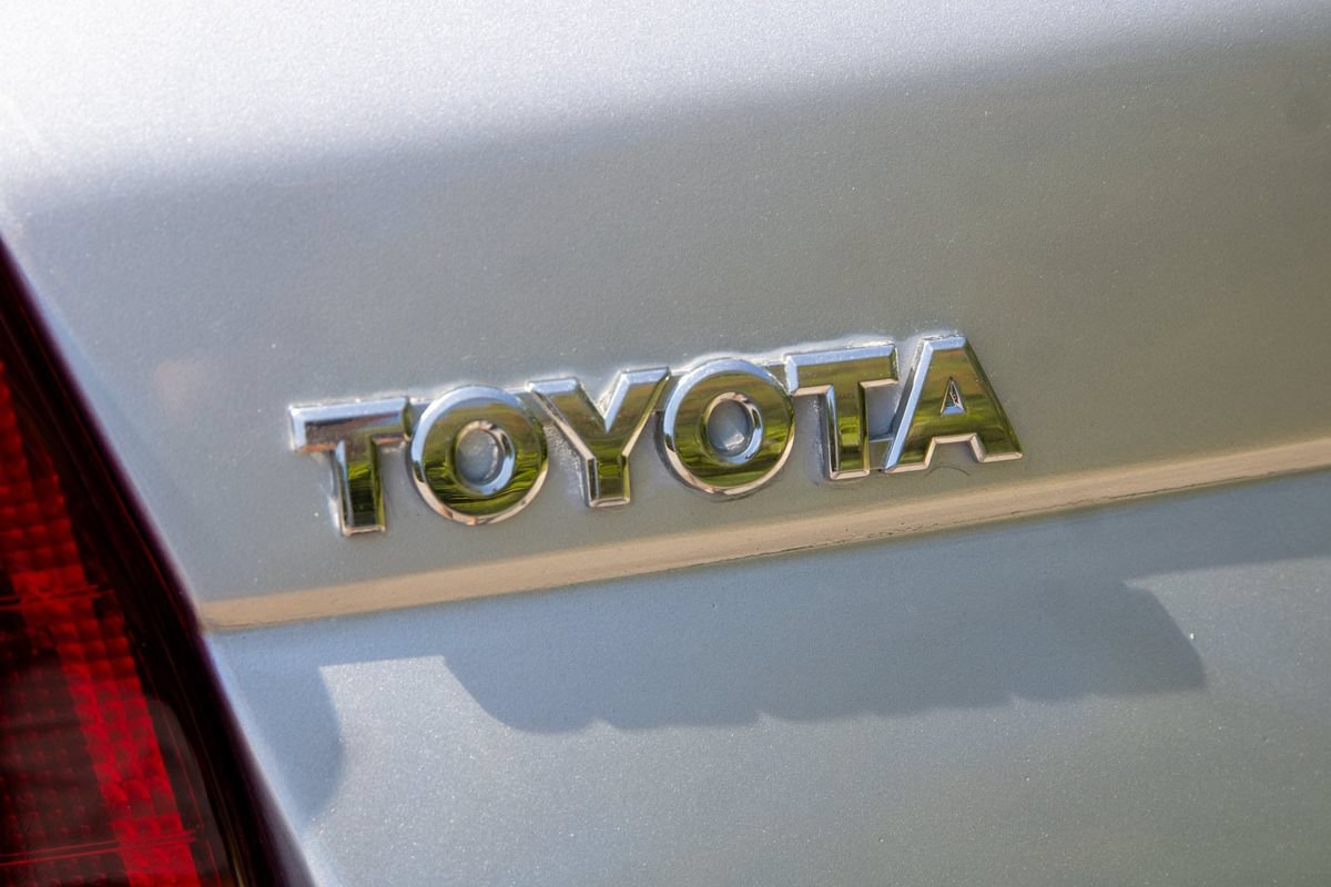 Used 2002 Toyota MR2 RWD image 29