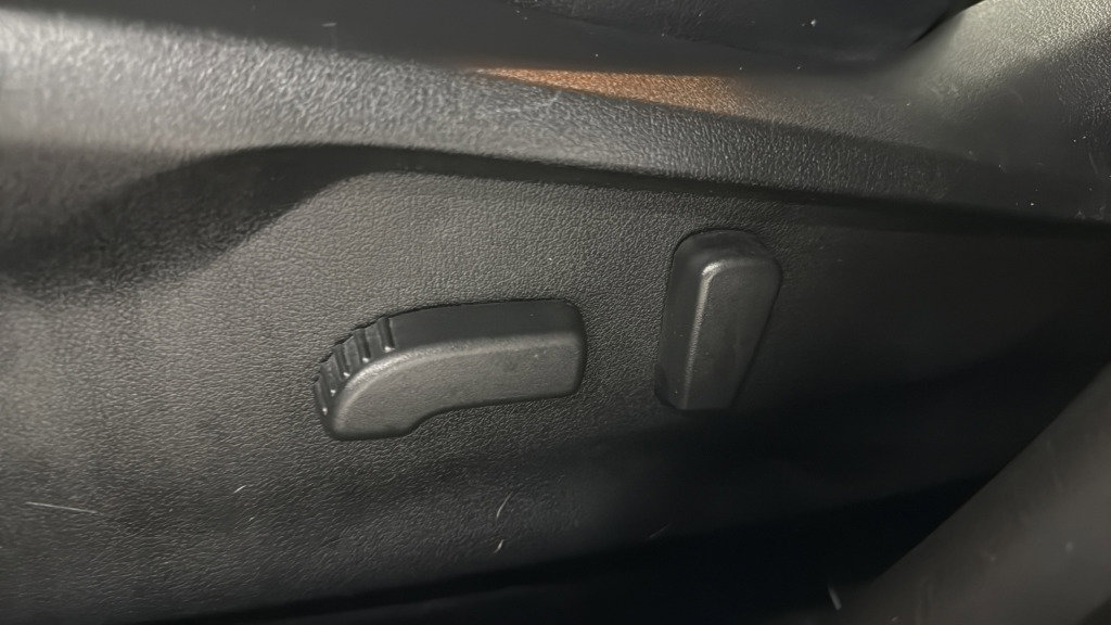 Certified 2022 Subaru Crosstrek 2.5i Limited w/ Moonroof Package 1 image 17