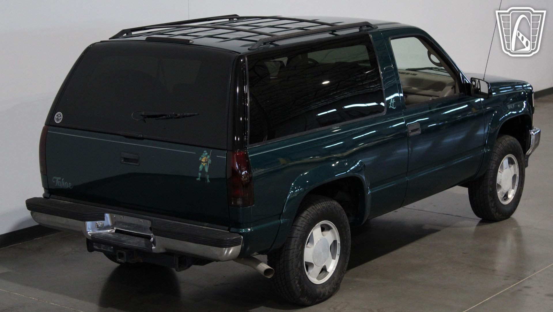 Used 1996 Chevrolet Tahoe 4WD 2-Door image 19