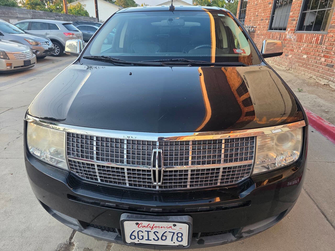 Used 2008 Lincoln MKX 2WD image 2