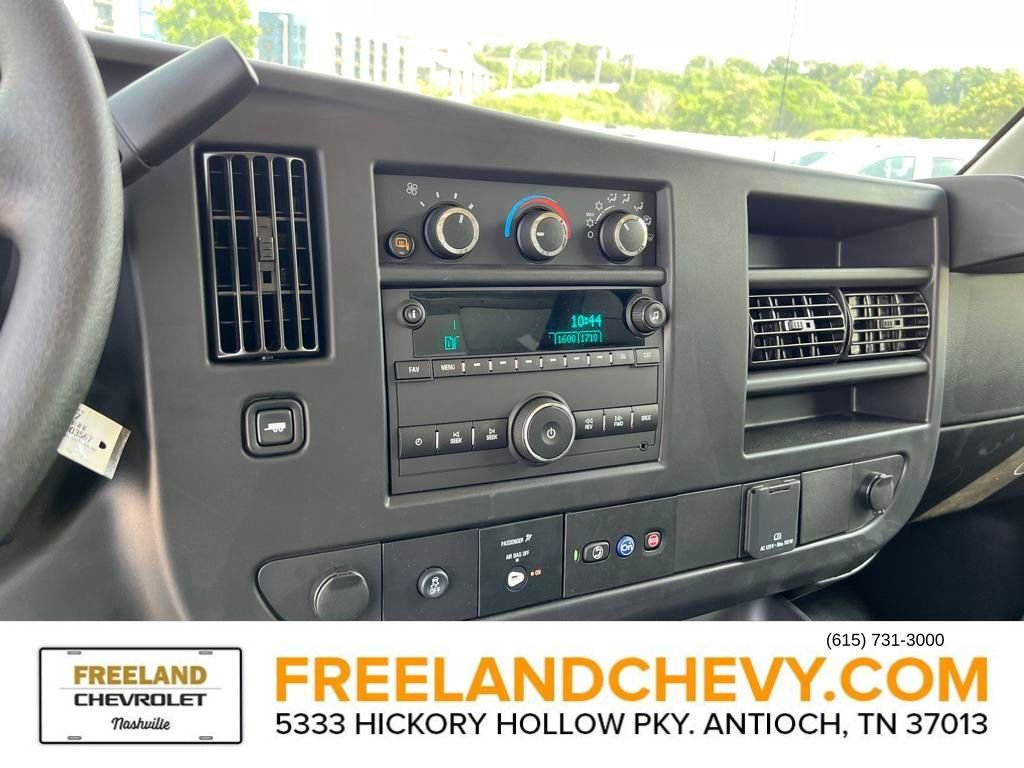 New 2025 Chevrolet Express 3500 w/ Power Convenience Package image 15