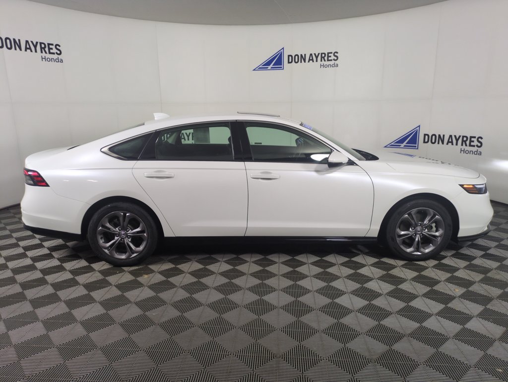 Certified 2024 Honda Accord EX-L image 10