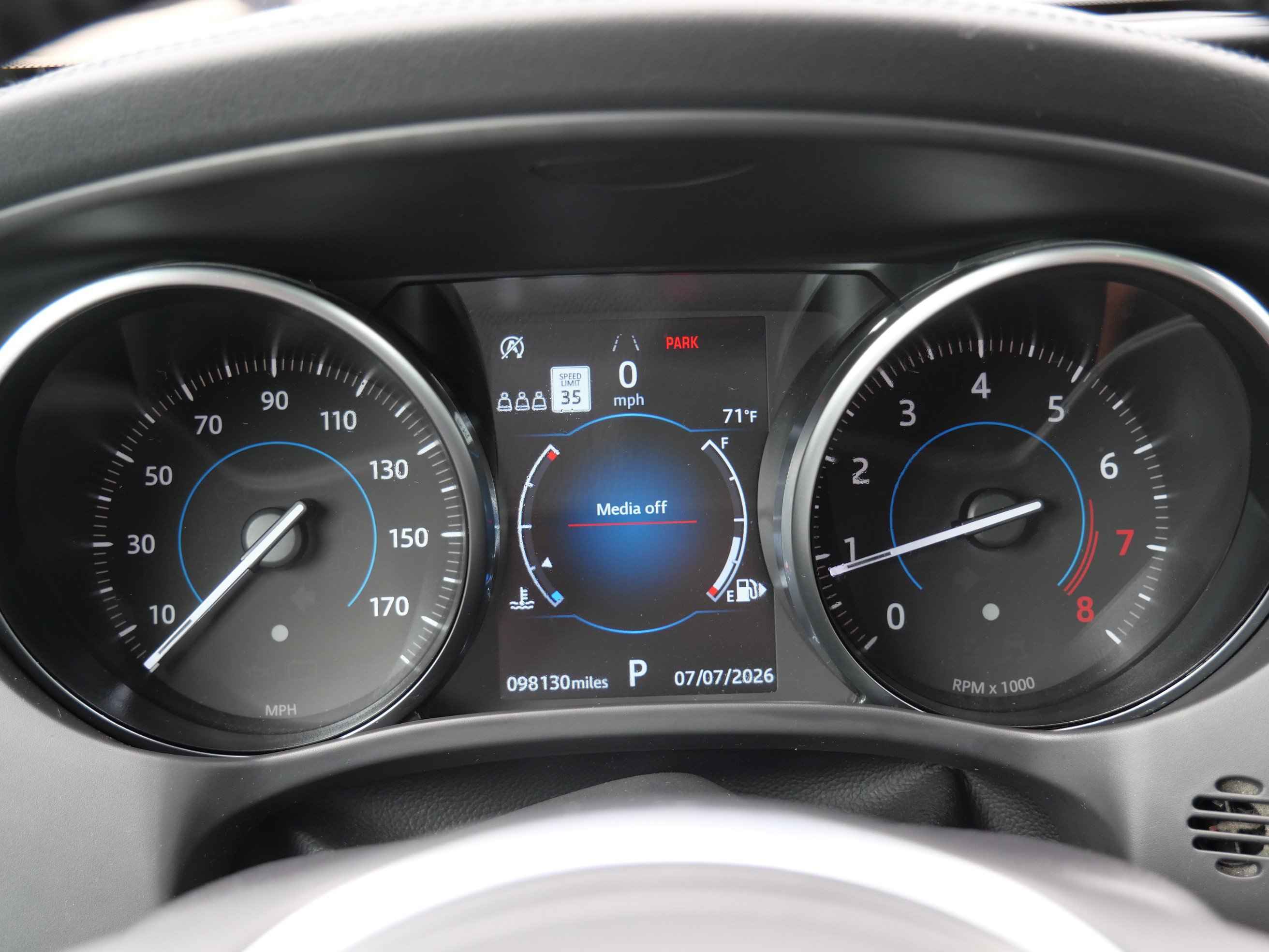 Used 2019 Jaguar F-PACE Prestige AWD/4WD image 26