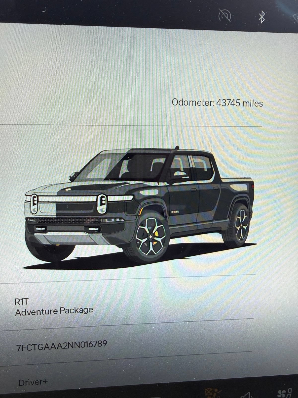 Used 2022 Rivian R1T Adventure AWD/4WD image 8