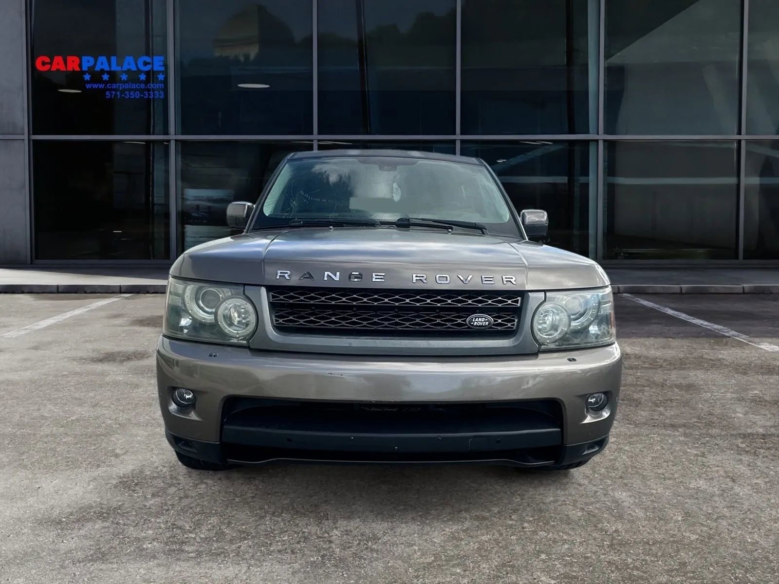 Used 2010 Land Rover Range Rover Sport HSE LUX image 8