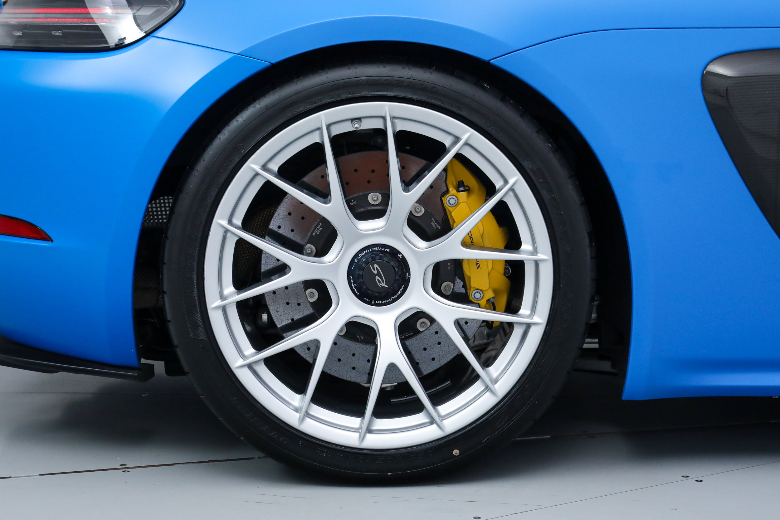 Used 2024 Porsche 718 Boxster Spyder RS RWD image 41