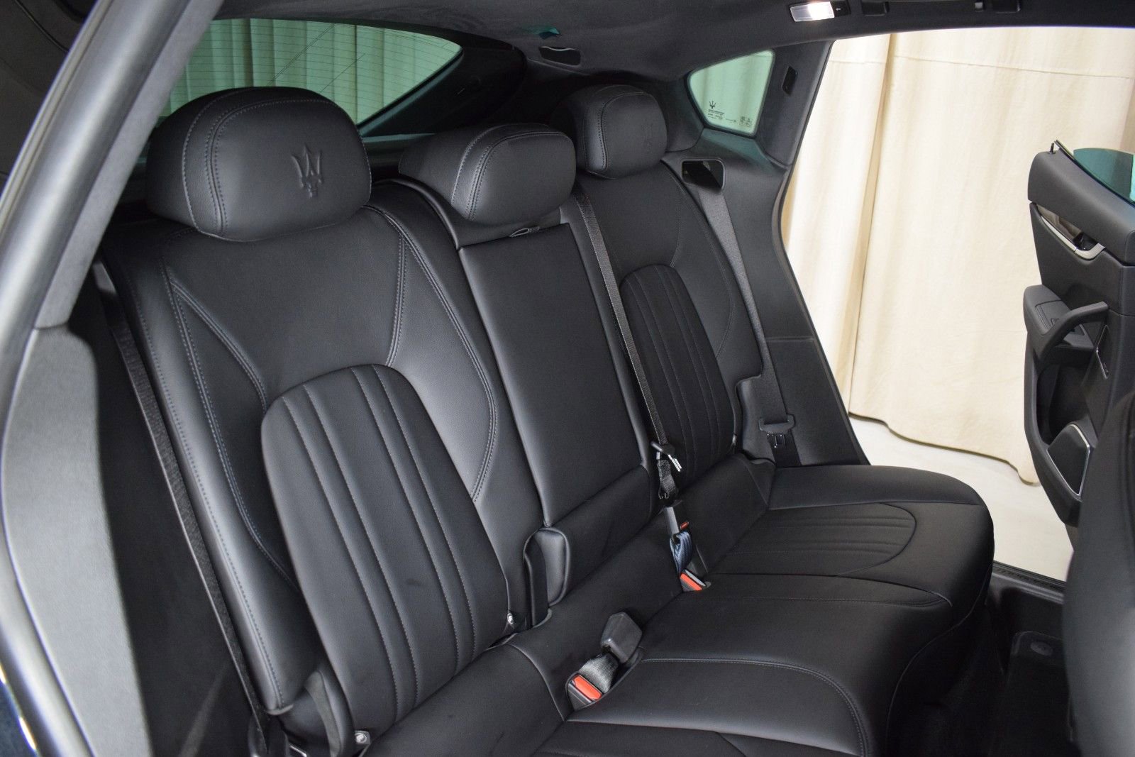Certified 2023 Maserati Levante GT AWD/4WD image 19