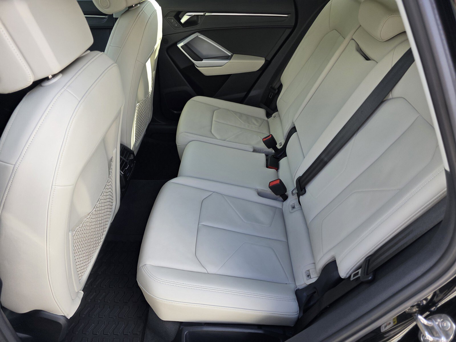 Used 2024 Audi Q3 2.0T Premium AWD/4WD image 14