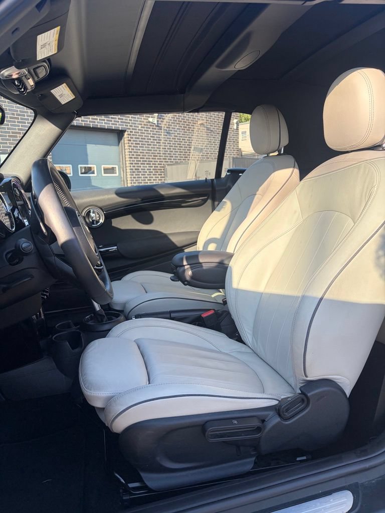 Used 2019 MINI Cooper S FWD image 2