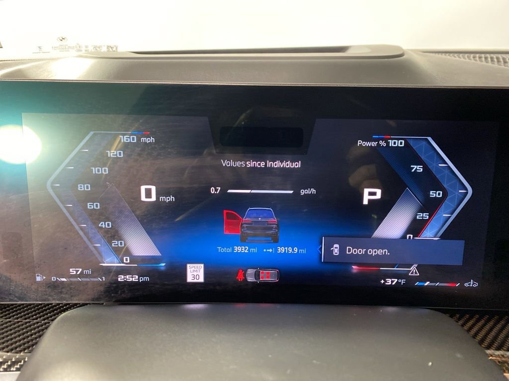 Certified 2025 BMW X7 M60i AWD/4WD image 18