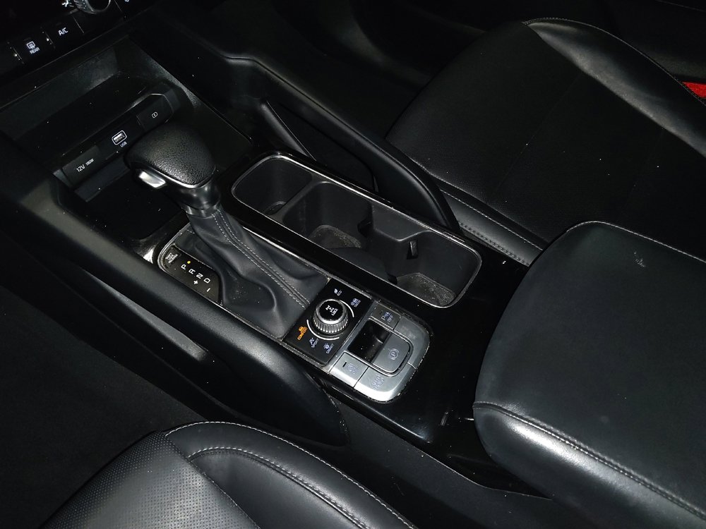 Used 2020 Kia Telluride LX image 26