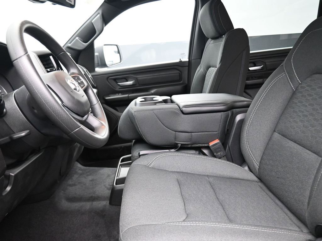 New 2025 RAM 1500 Tradesman w/ Night Edition image 13