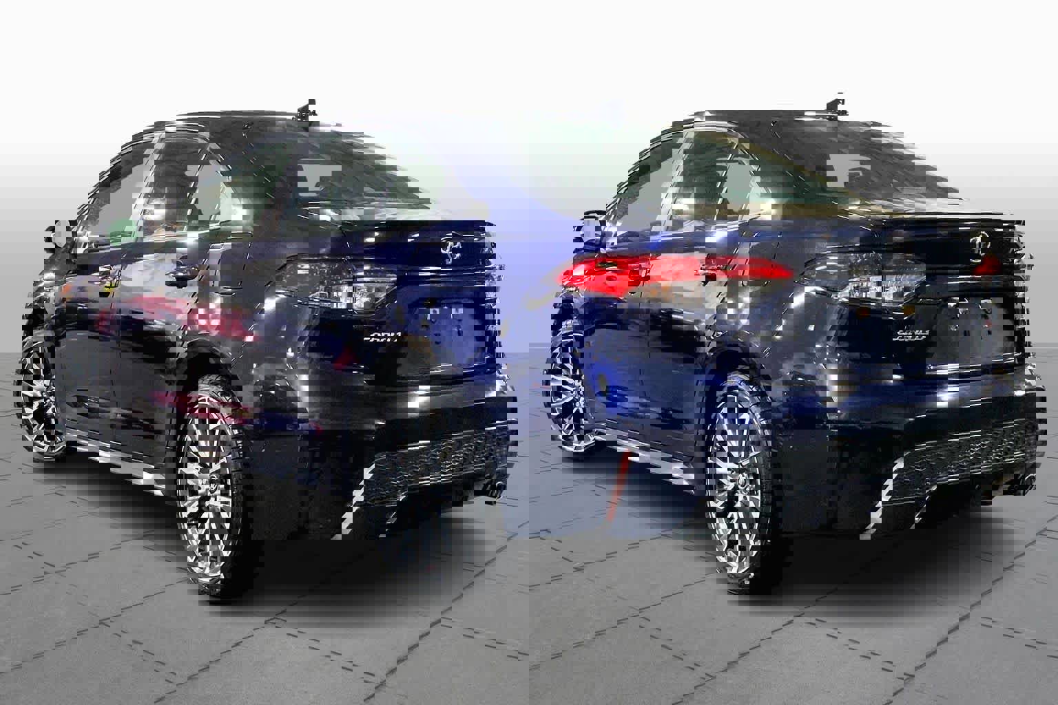 Used 2021 Toyota Corolla SE image 12